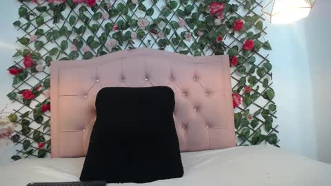 Lucy Cute online show from March 26, 2:22 pm