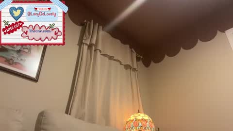 Snapshot of lucydelovely chatting on July 11, 11:17 pm Lucy online show from July 11, 11:17 pm