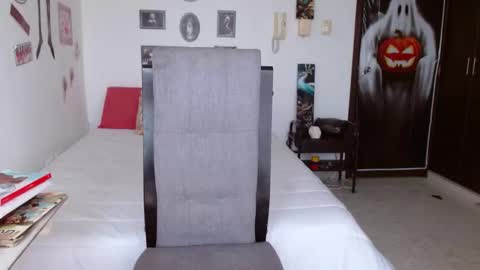 Lucya Fernanda  online show from October 7, 12:57 pm