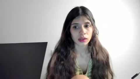 lucyportman online show from April 9, 6:02 am