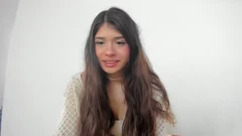 Snapshot of lucyportman chatting on May 20, 11:27 am lucyportman online show from May 20, 11:27 am