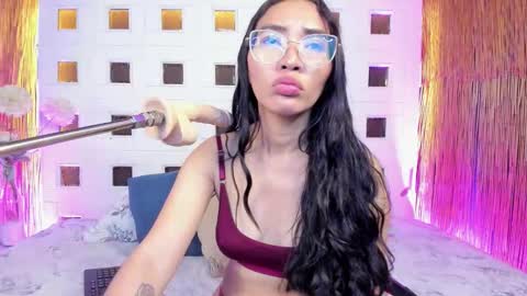 Lucy Liiu online show from March 3, 9:42 pm