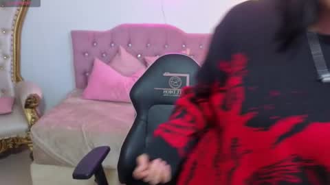 ludo_kitty_tay online show from October 13, 3:17 am