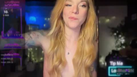 Snapshot of luebeam chatting on January 20, 12:36 am Luubeam INSTA luubeammm TWITTER lunaisreallycu1 online show from January 20, 12:36 am