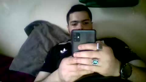 Snapshot of luffray chatting on February 6, 4:43 pm luffray online show from February 6, 4:43 pm