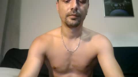 Snapshot of luffyman20 chatting on July 7, 1:37 pm luffyman20 online show from July 7, 1:37 pm