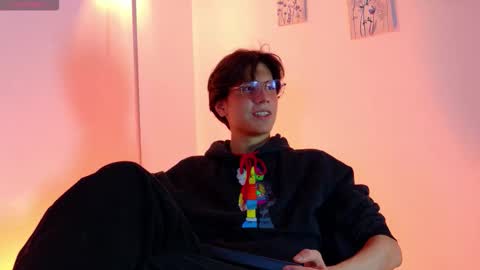 Lui online show from March 13, 4:41 am