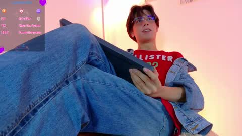 Lui online show from March 23, 2:15 am