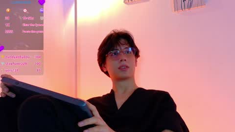 Lui online show from March 27, 8:26 am