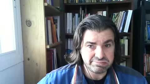 Snapshot of luigijohn chatting on November 25, 10:15 am LUIGIJOHN online show from November 25, 10:15 am