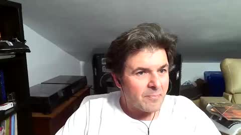 Snapshot of luigijohn chatting on March 19, 6:23 pm LUIGIJOHN online show from March 19, 6:23 pm