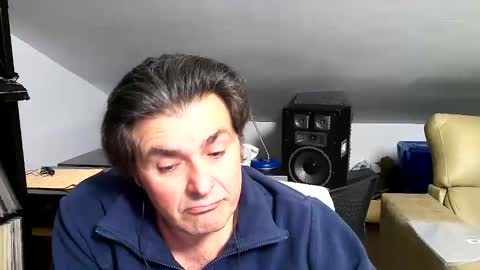 Snapshot of luigijohn chatting on April 11, 8:02 pm LUIGIJOHN online show from April 11, 8:02 pm