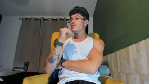 Luis AS online show from February 26, 9:16 pm