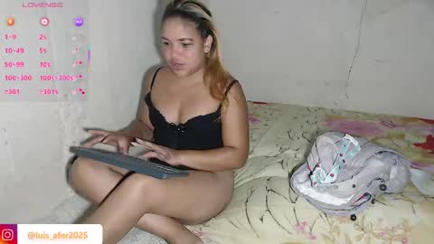 Hot Latina online show from April 14, 2:17 am