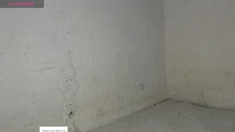 Snapshot of luisa2025_ chatting on June 1, 11:23 am Hot Latina online show from June 1, 11:23 am