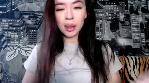 Snapshot of luisa_domina chatting on June 22, 7:05 am luisa lovedom online show from June 22, 7:05 am