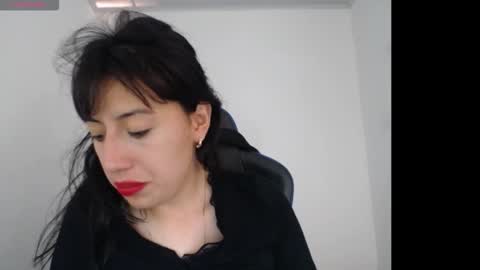 Snapshot of luisa_homes chatting on March 4, 2:45 pm luisa_homes online show from March 4, 2:45 pm