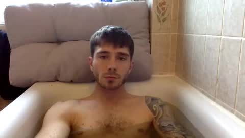 Snapshot of luisbadx chatting on November 15, 1:51 pm Luis Badx online show from November 15, 1:51 pm