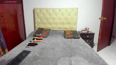 Snapshot of luissa_s1 chatting on April 21, 11:49 am Luissa online show from April 21, 11:49 am