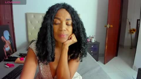 Snapshot of luissa_s1 chatting on May 3, 11:49 am Luissa online show from May 3, 11:49 am