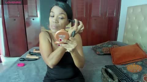 Snapshot of luissa_s1 chatting on May 4, 1:29 pm Luissa online show from May 4, 1:29 pm