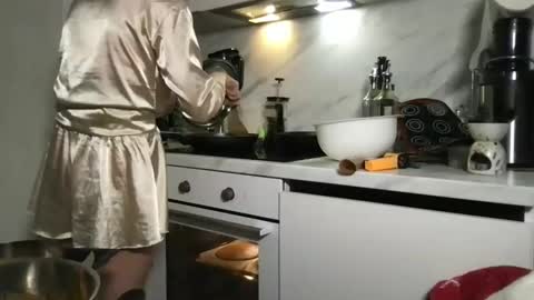 Snapshot of luiva13 chatting on January 19, 3:32 pm luiva13 online show from January 19, 3:32 pm