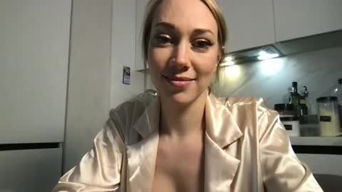 Snapshot of luiva13 chatting on January 23, 10:22 am luiva13 online show from January 23, 10:22 am