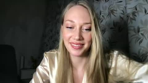 Snapshot of luiva13 chatting on February 3, 5:03 pm luiva13 online show from February 3, 5:03 pm