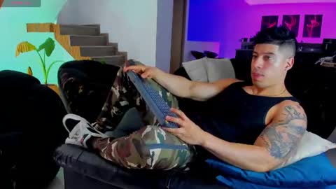Snapshot of lukas_green1 chatting on June 22, 7:22 pm Lukas Green online show from June 22, 7:22 pm