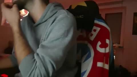 lukasschoetz online show from November 3, 8:54 pm