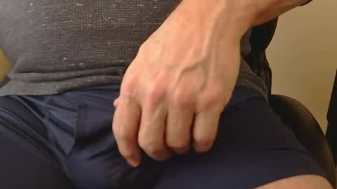 luke7711 online show from April 8, 5:13 pm