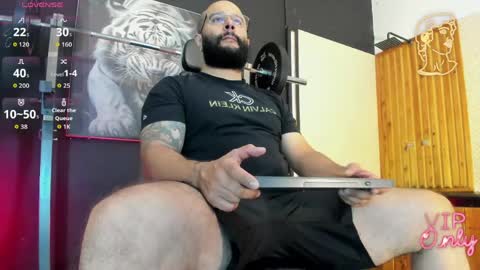 LUKE online show from April 20, 11:46 am