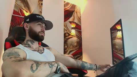 LUKE online show from October 15, 1:33 pm