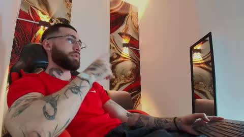 LUKE online show from November 24, 1:22 pm