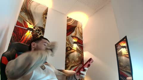 LUKE online show from March 30, 1:12 pm