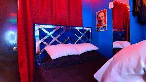 Luke online show from March 15, 4:18 am