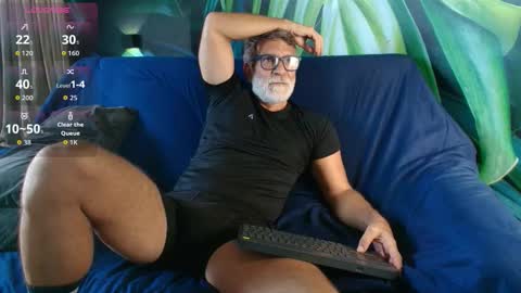 Luke Crews online show from February 5, 6:01 pm