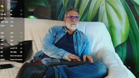 Luke Crews online show from March 27, 7:02 pm