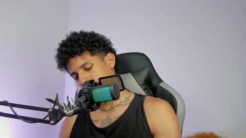 Luke Taylor online show from February 21, 1:56 pm