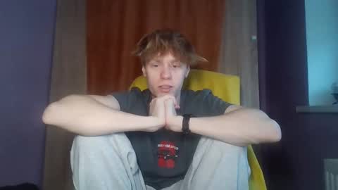 Snapshot of lukepaxley chatting on March 1, 3:03 pm Luke Paxley online show from March 1, 3:03 pm