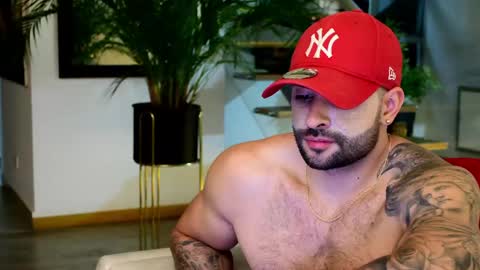 Lukhas f4f online show from April 22, 12:13 am