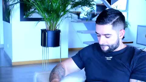 Snapshot of lukhass chatting on May 3, 7:42 pm Lukhas f4f online show from May 3, 7:42 pm