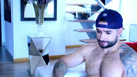 Snapshot of lukhass chatting on May 12, 4:59 pm Lukhas f4f online show from May 12, 4:59 pm