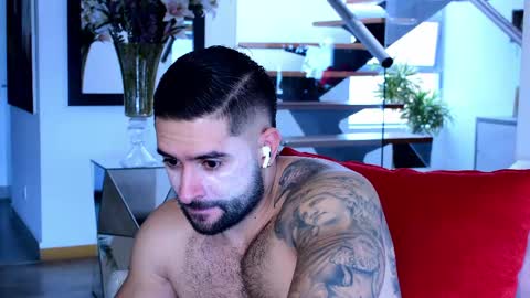 Snapshot of lukhass chatting on June 1, 7:26 pm Lukhas f4f online show from June 1, 7:26 pm
