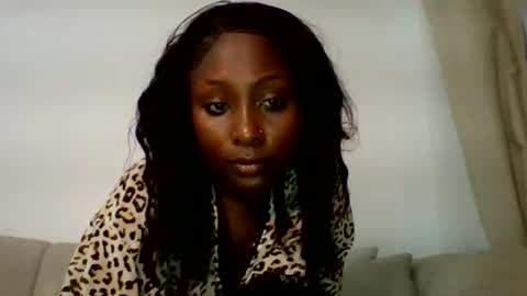 lulanah_ online show from March 17, 8:12 pm