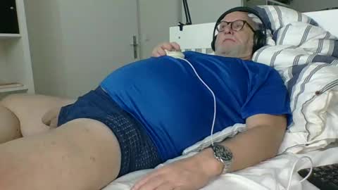 luley58 online show from March 4, 4:38 am