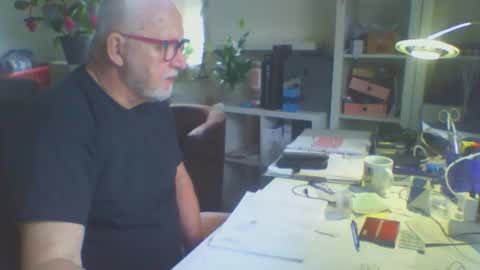Snapshot of luley58 chatting on May 5, 7:05 am luley58 online show from May 5, 7:05 am