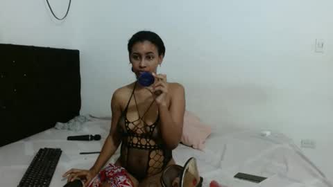 LULU LIZ online show from October 4, 8:51 pm