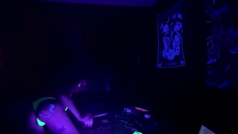 Lulu online show from December 30, 10:21 am