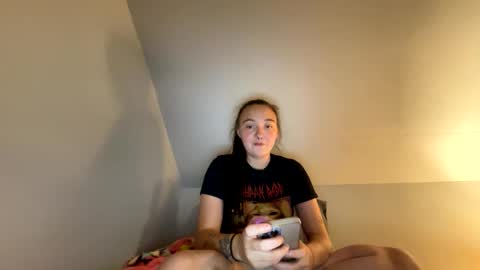 lulubaby03 online show from September 17, 1:51 am